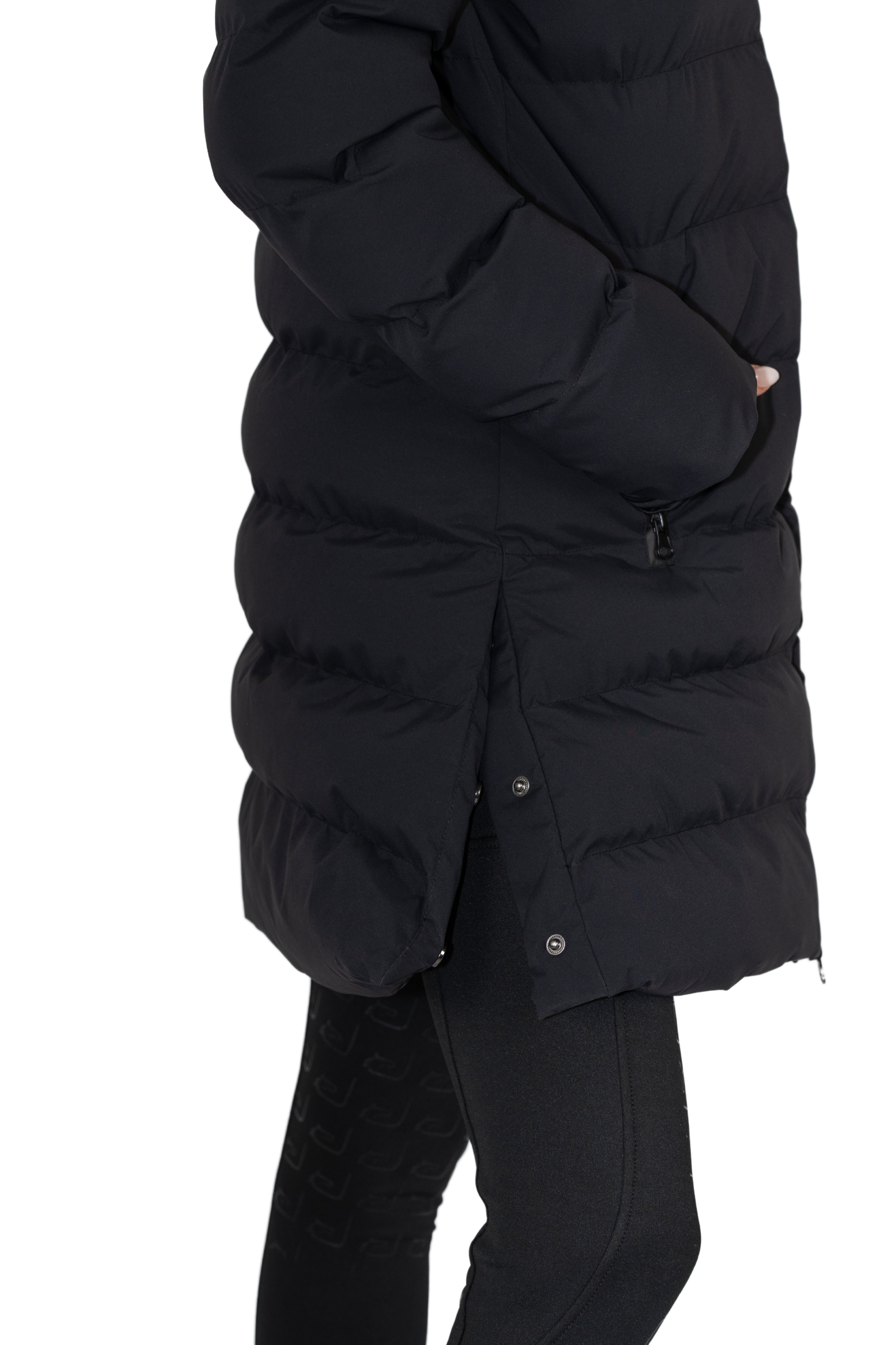Totilas 2.0 Winter Mantel - Black