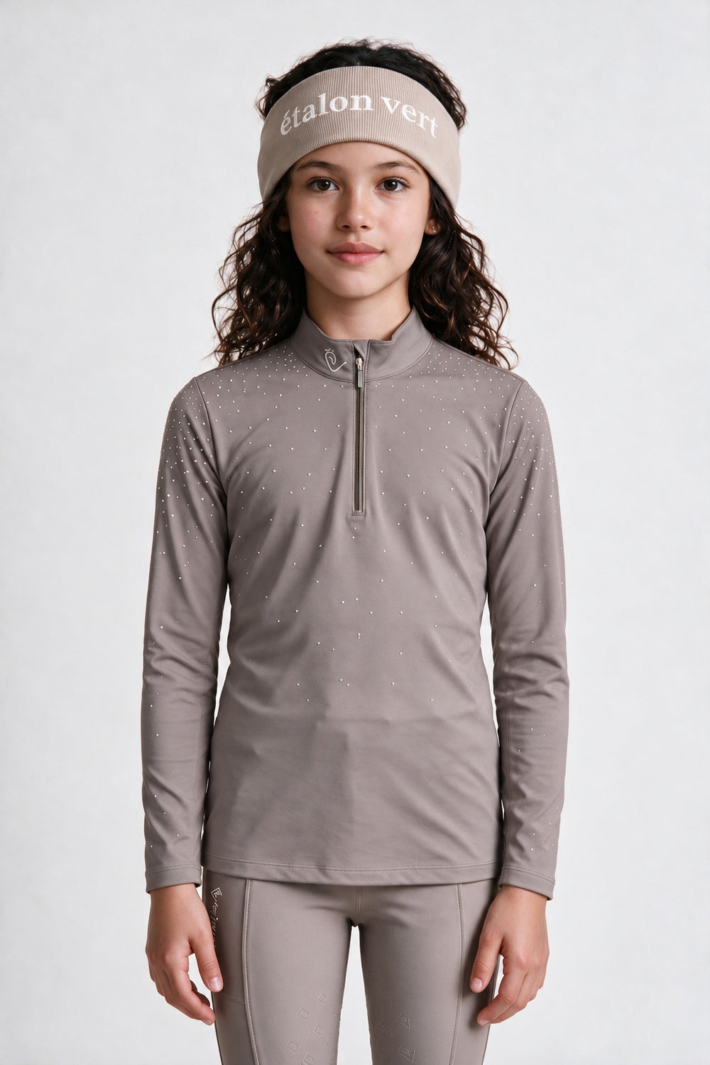 Easy Game Glitter Young Riders Taupe – getragen von vorne