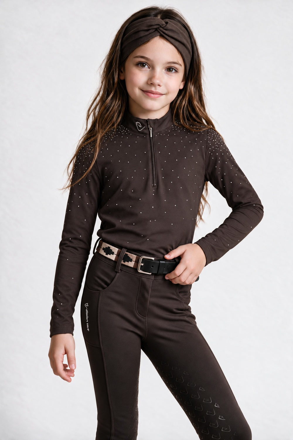 Easy Game Glitter Young Riders Chocolate Brown – getragen in Bewegung