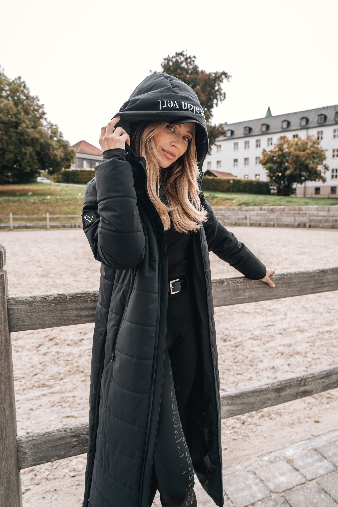 Totilas 2.0 Winter Mantel Lang - Black - Ultra SlimFit