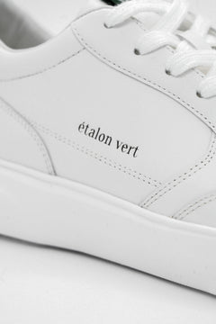 Cornet Supreme Sneaker - White