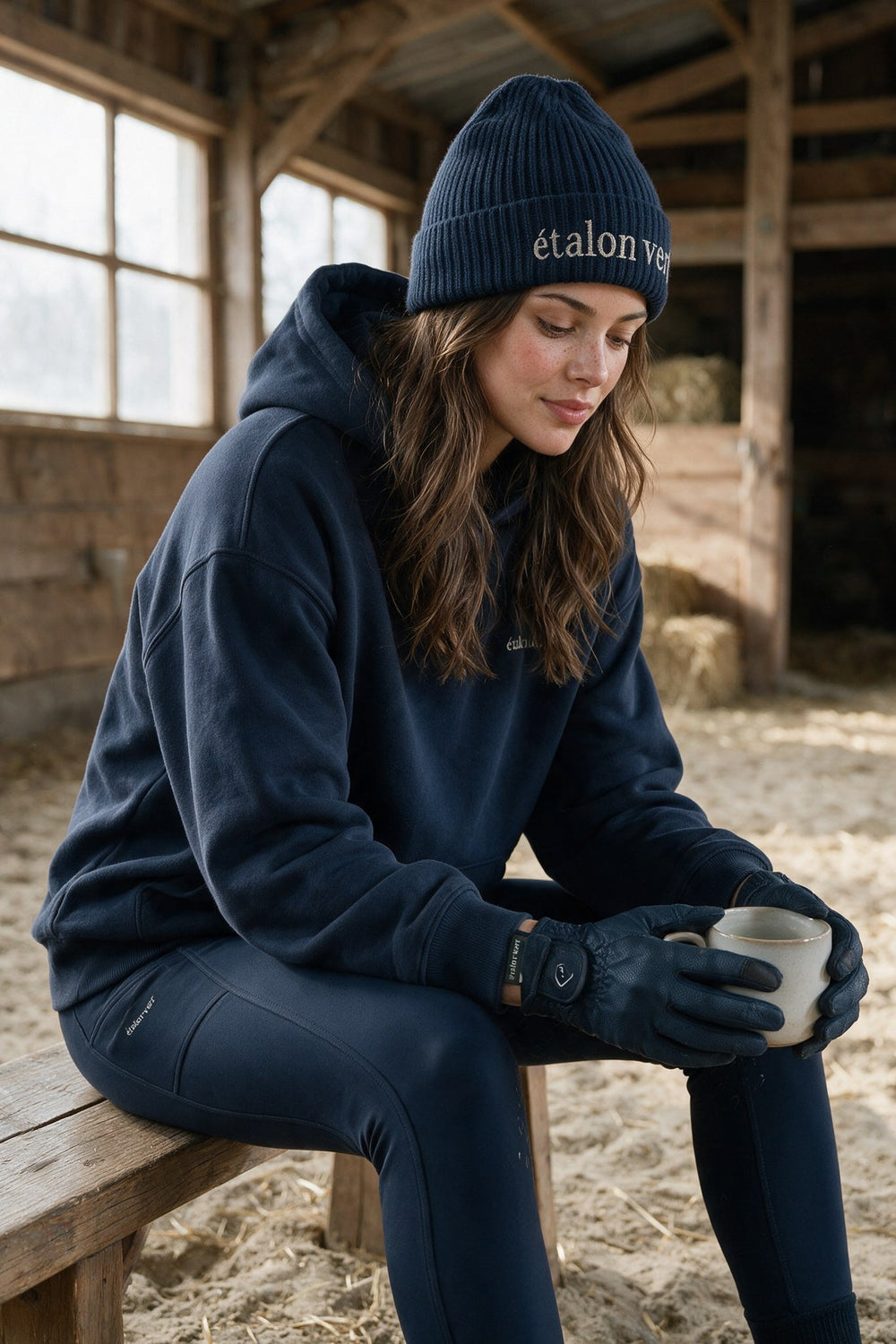 étalon vert – Equestrian Social Club – Navy – ausgewähltes Modelmotiv B108