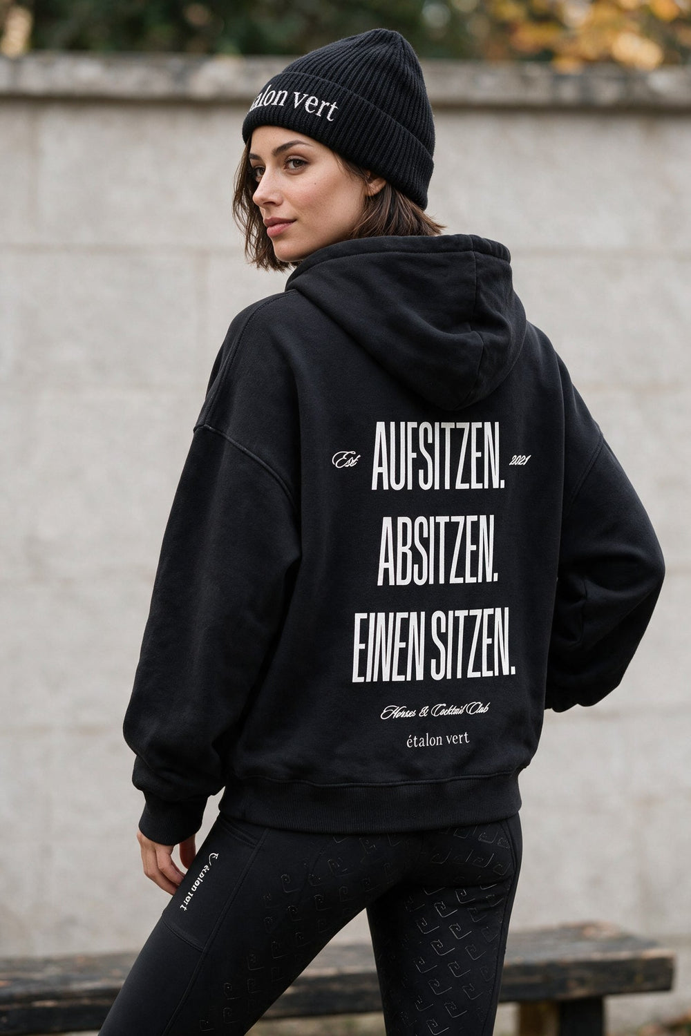étalon vert – Aufsitzen. Absitzen. Einen Sitzen. – Black – ausgewähltes Modelmotiv B394