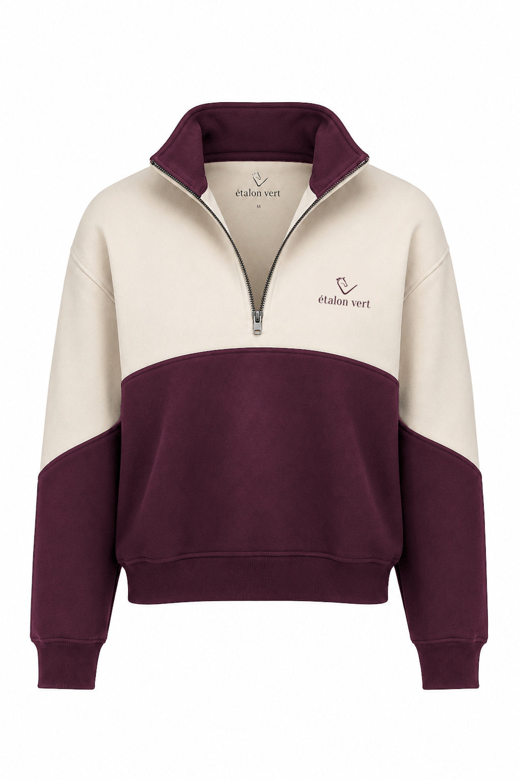 Bicolor Zip Sweater Off-white/Burgundy – Vorderansicht mit geöffnetem Reißverschluss und Burgundy-Stickerei