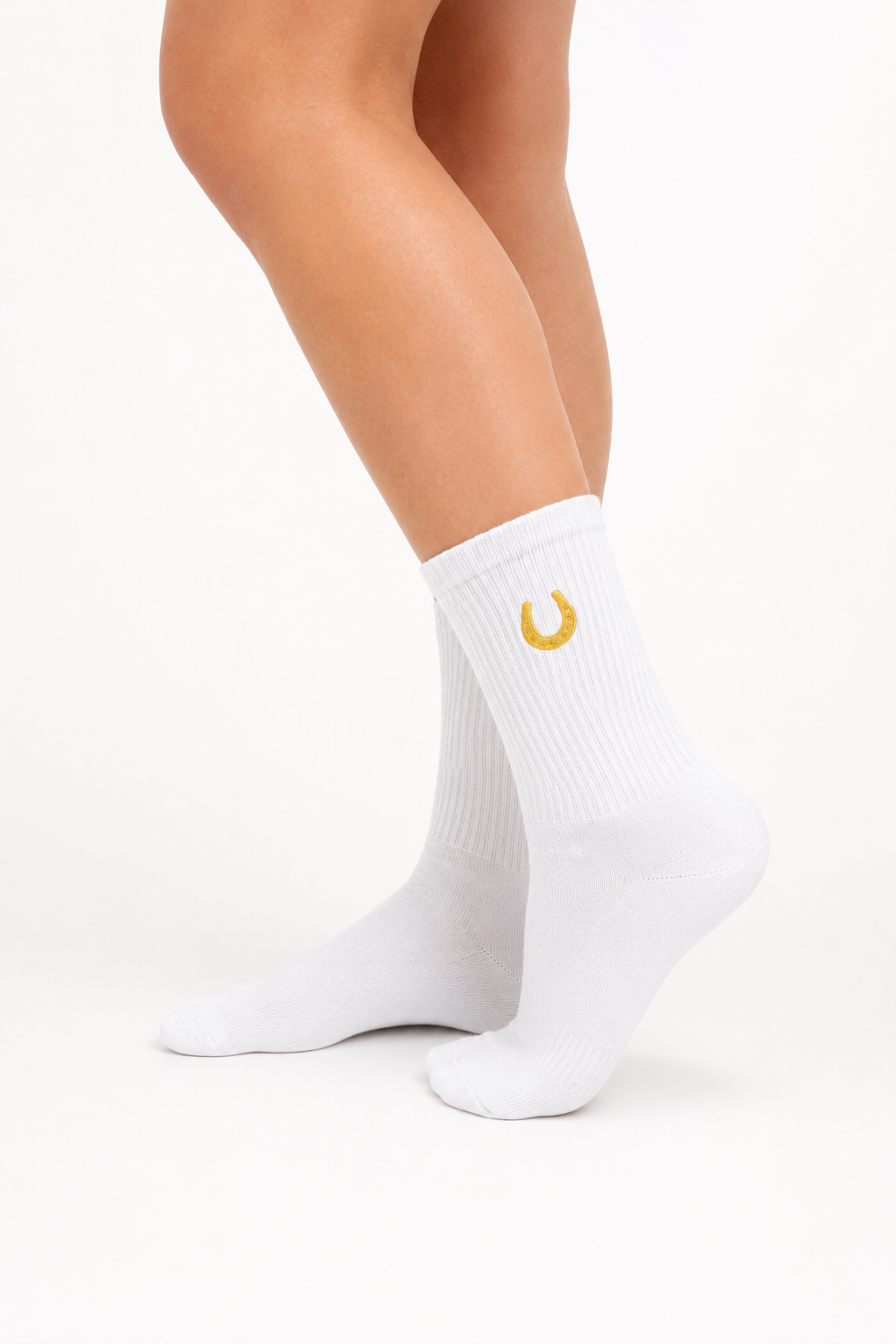 Goldenes Hufeisen Sportsocken am Model