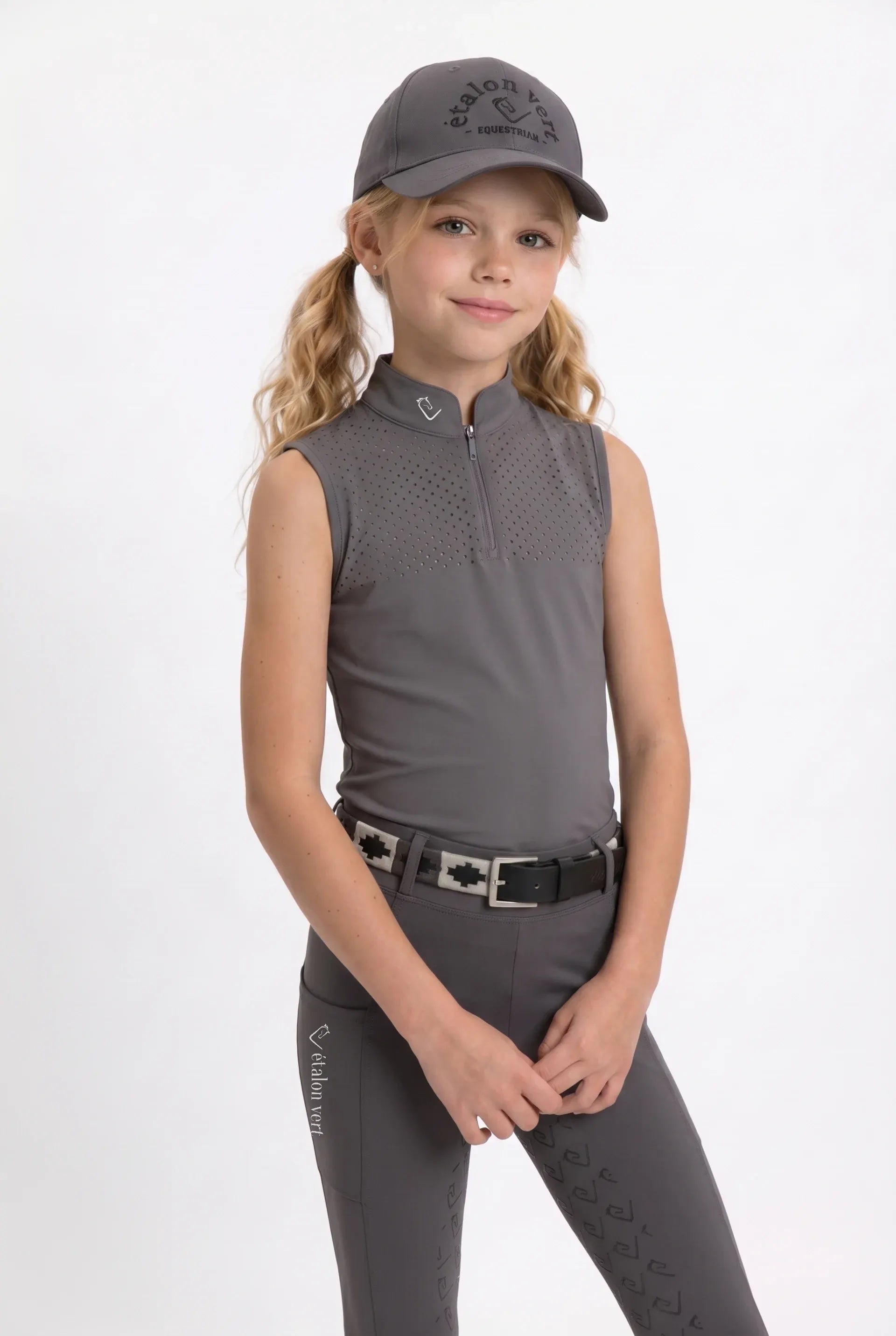 Functional shirt Star Gold Young Riders Sleeveless - White