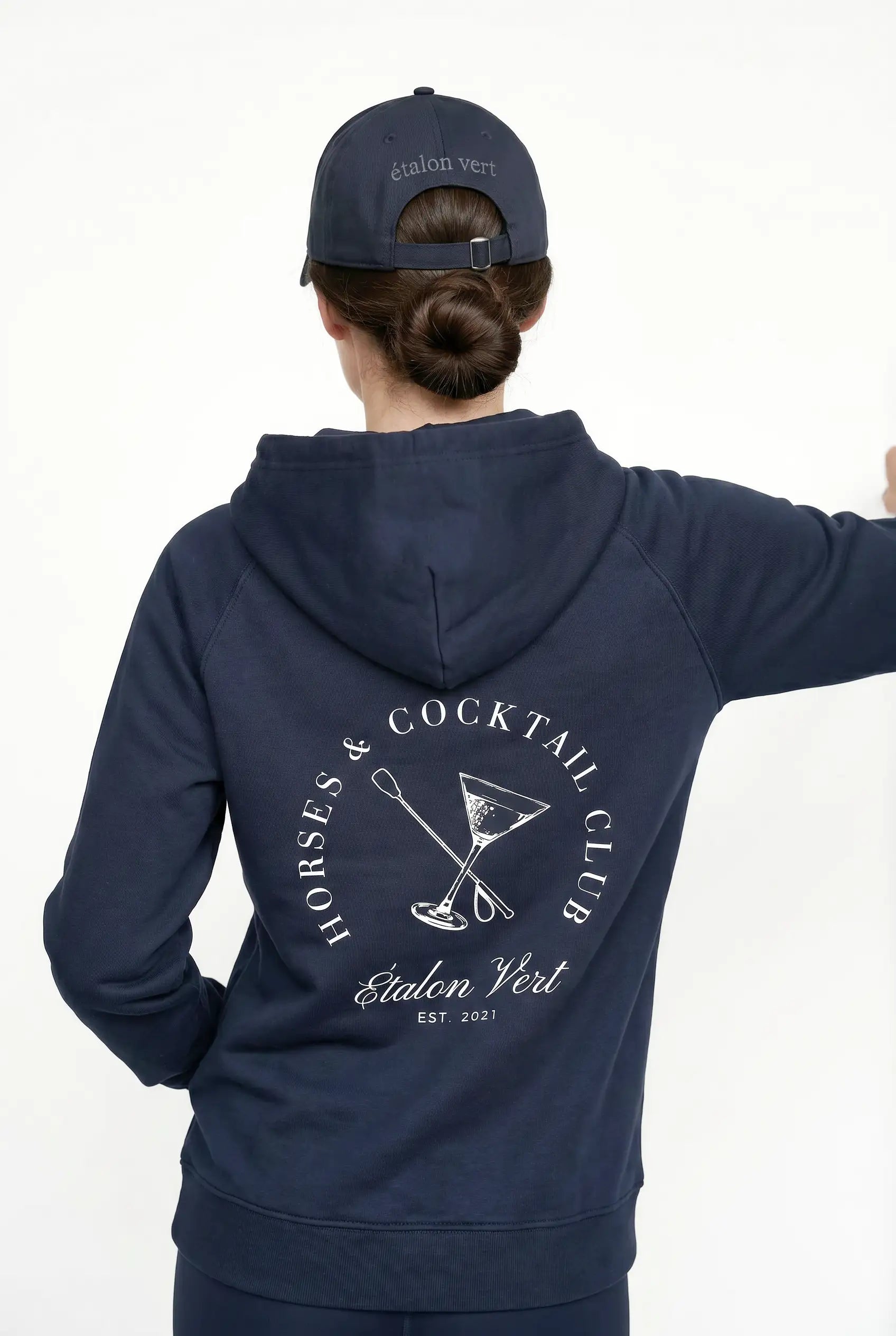 Quaterback 2.0 Normal Fit Hoodie - Horses & Cocktail - Navy