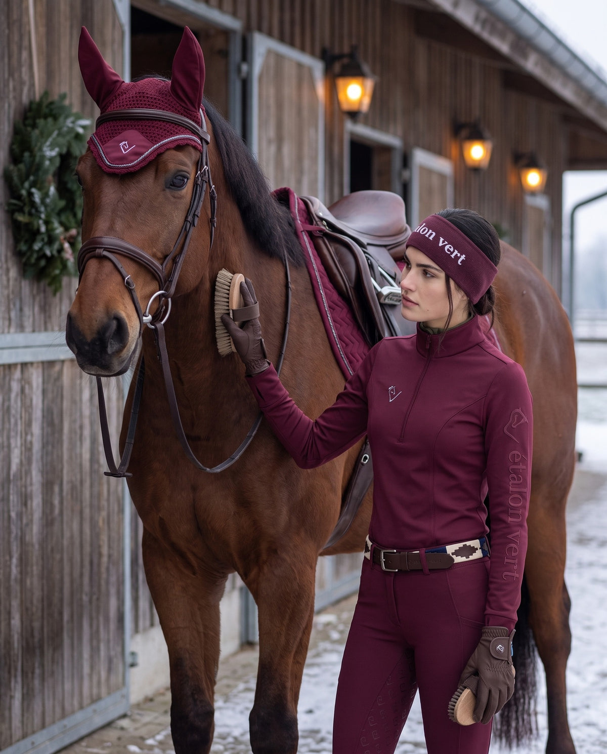 Snowball Thermo Langarmshirt in Burgundy – grooming sleeve action