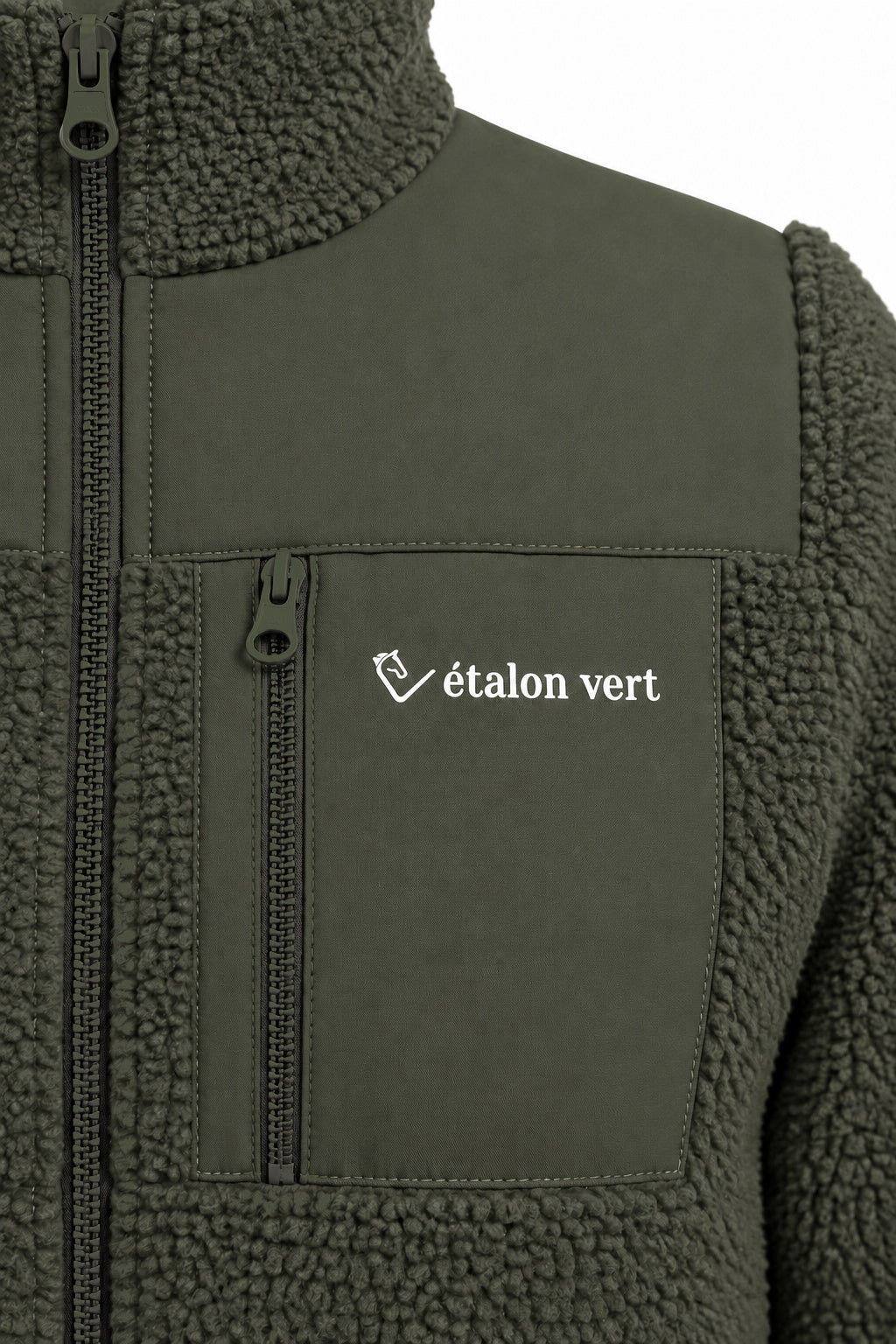 Valegro Teddyjacke olive Brusttaschen Detail, Reißverschluss Ton in Ton
