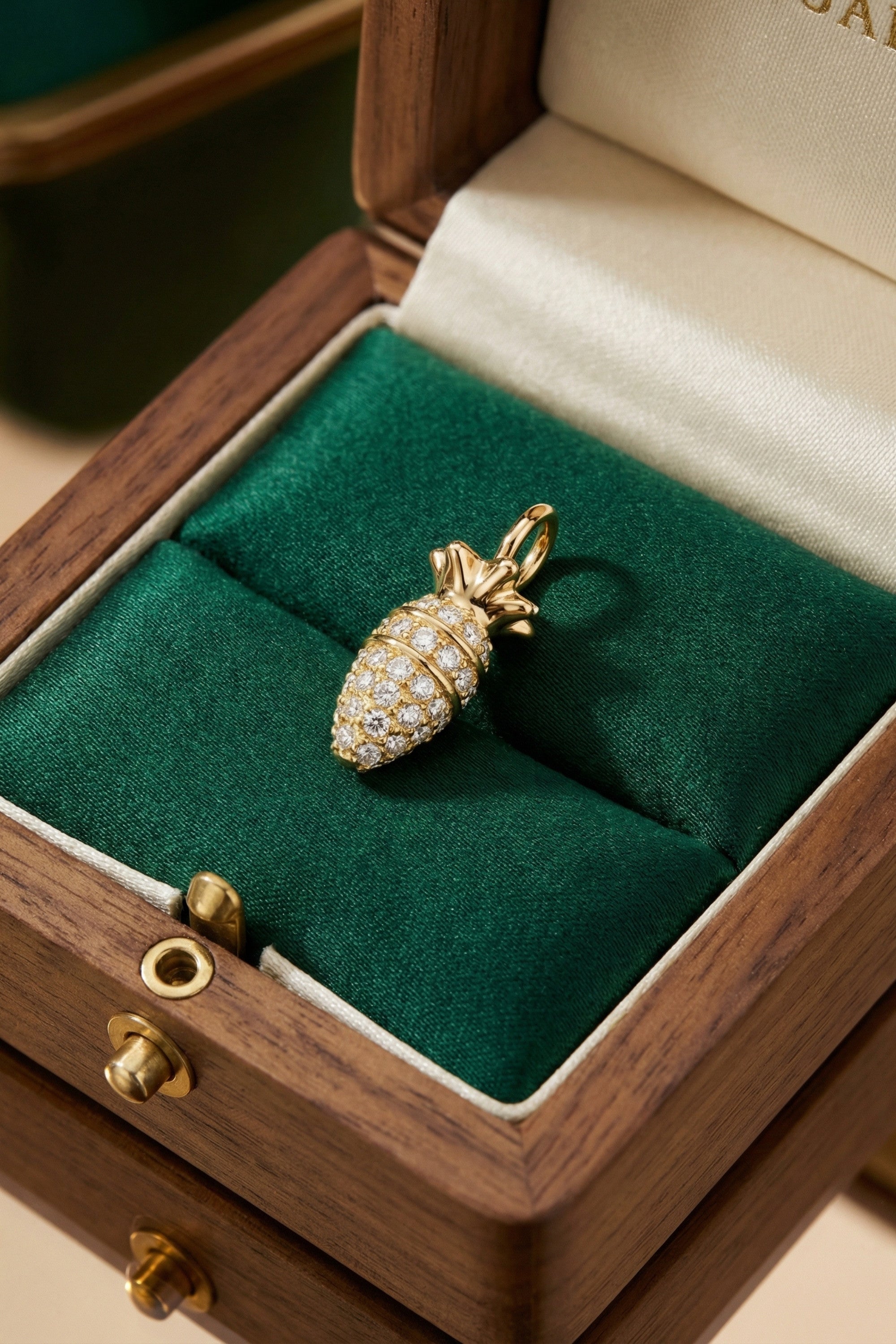 Halskette - Charm - Karotte - Gold