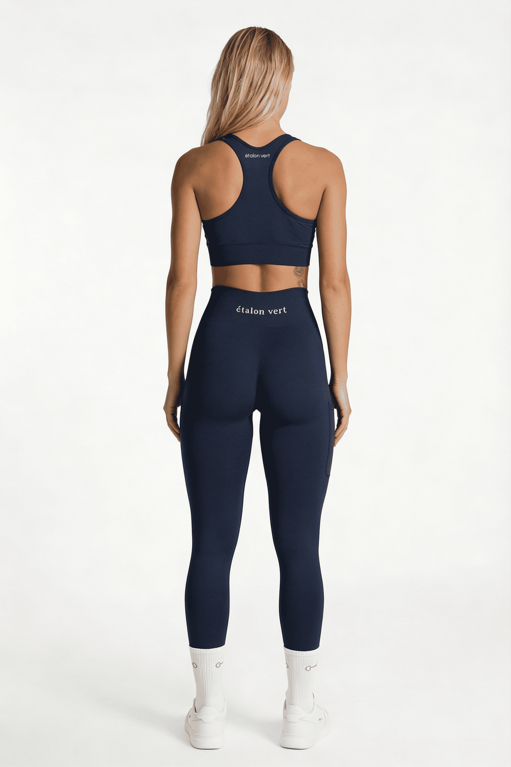 Seamless Sports Bra - Navy