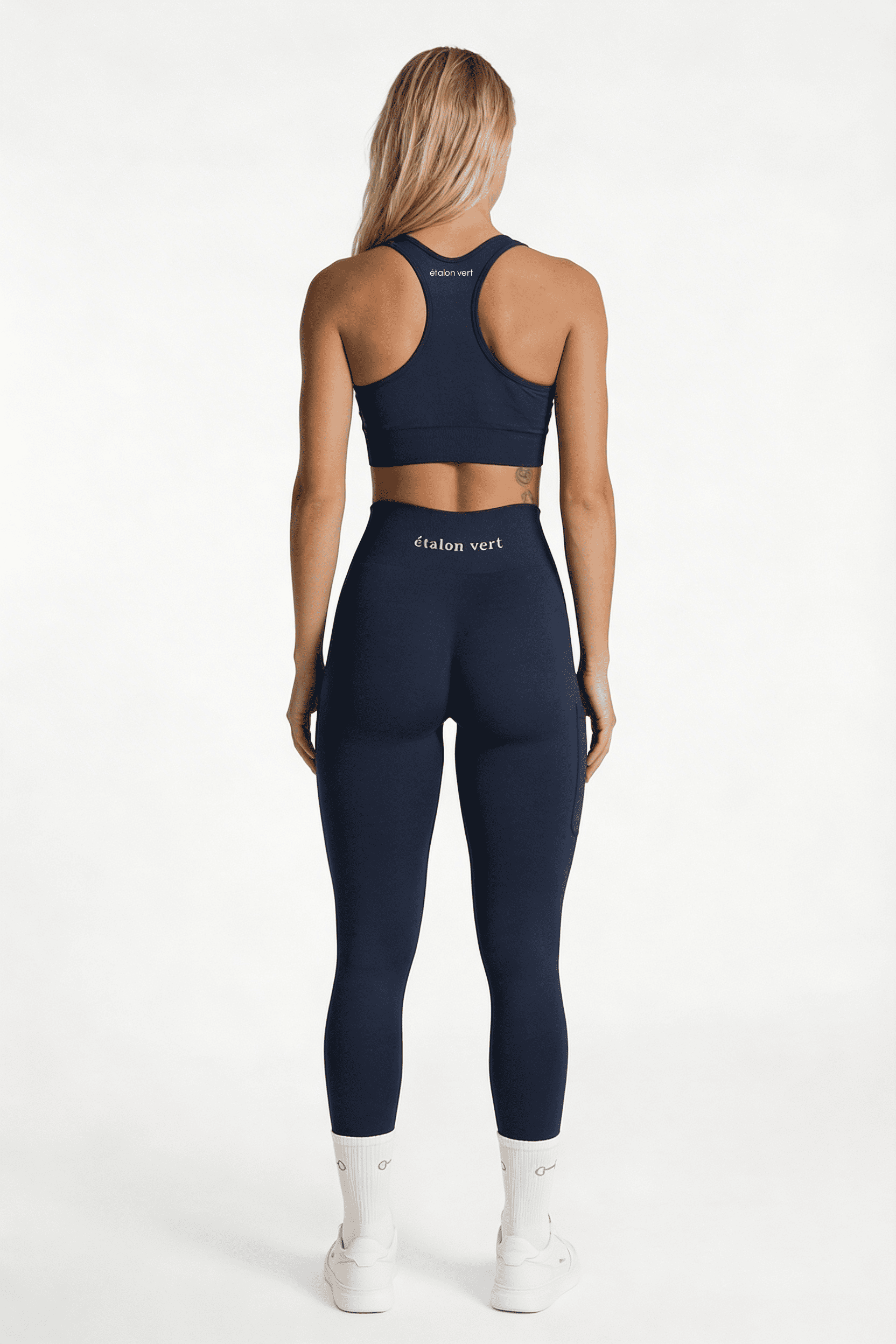 Seamless Sports Bra - Navy