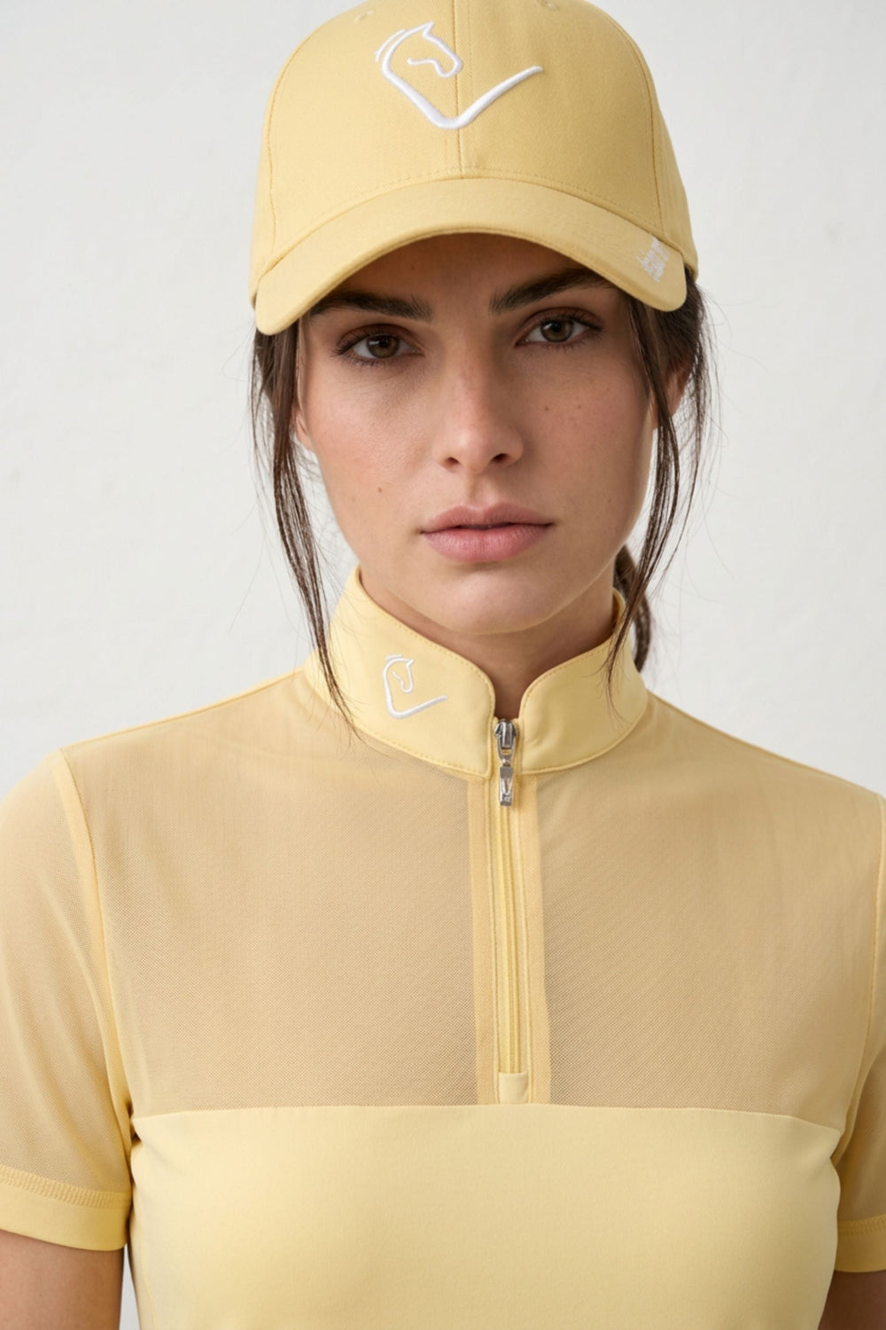 Star Gold Short Sleeve Mesh - Butter Yellow