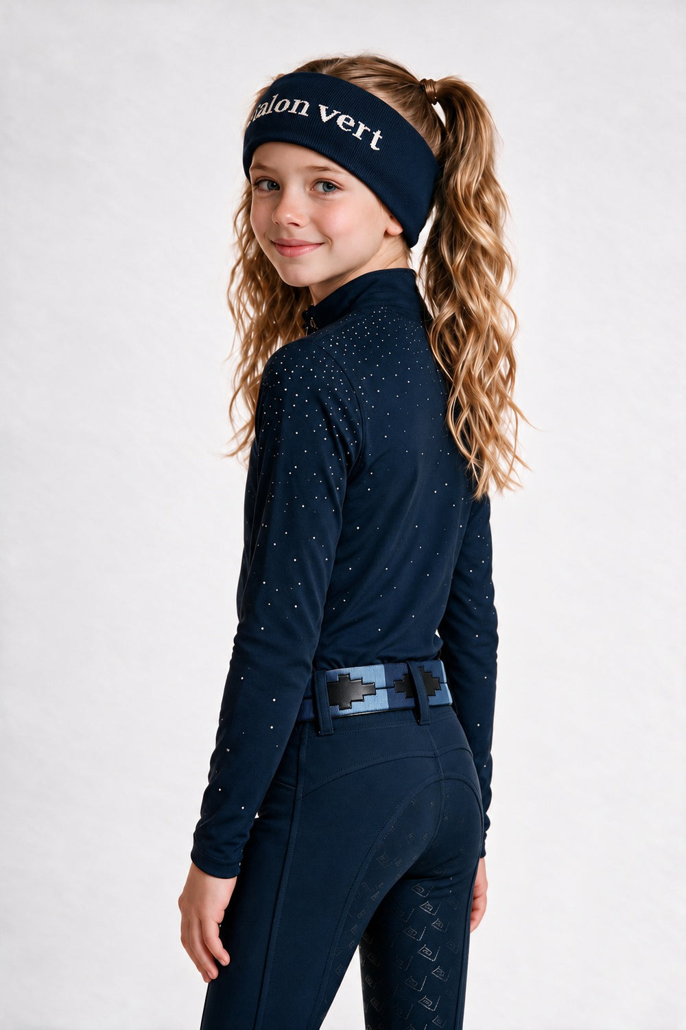 Easy Game Glitter Young Riders Navy – getragen von hinten