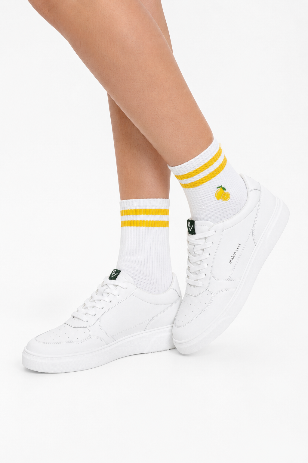 Sports socks - lemon icon