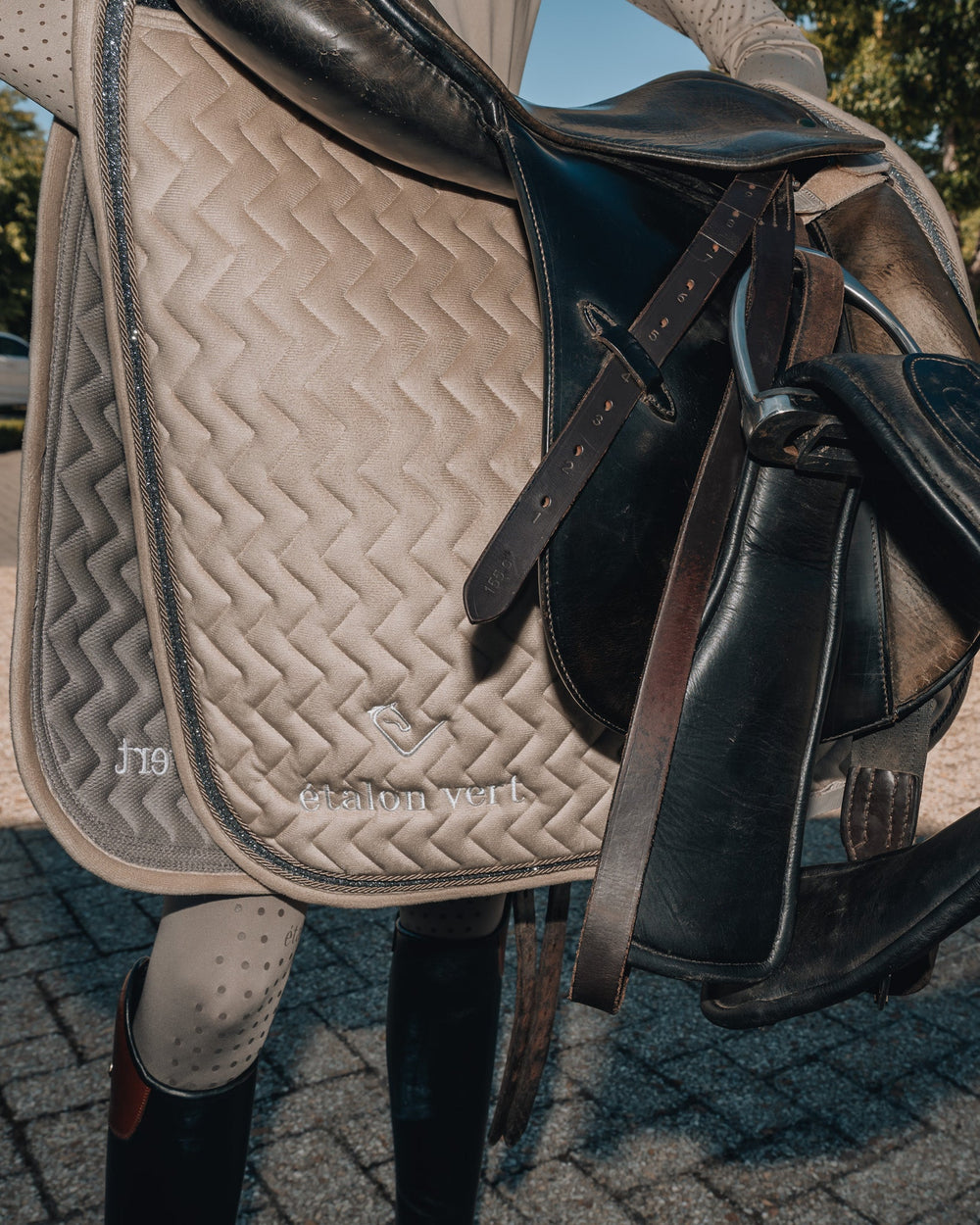 Dressage Saddle Pad - Beige Velvet