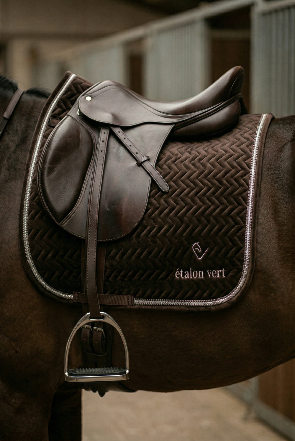 Dressage Saddle Pad - Brown Velvet