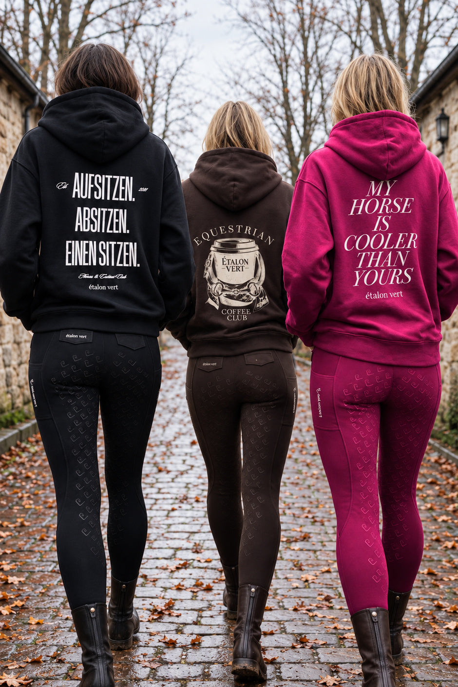 étalon vert – Gruppe · Aufsitzen. Absitzen. Einen Sitzen. + Equestrian Coffee Club + My Horse Club – Black + Chocolate Brown + Very Berry – ausgewähltes Modelmotiv B074