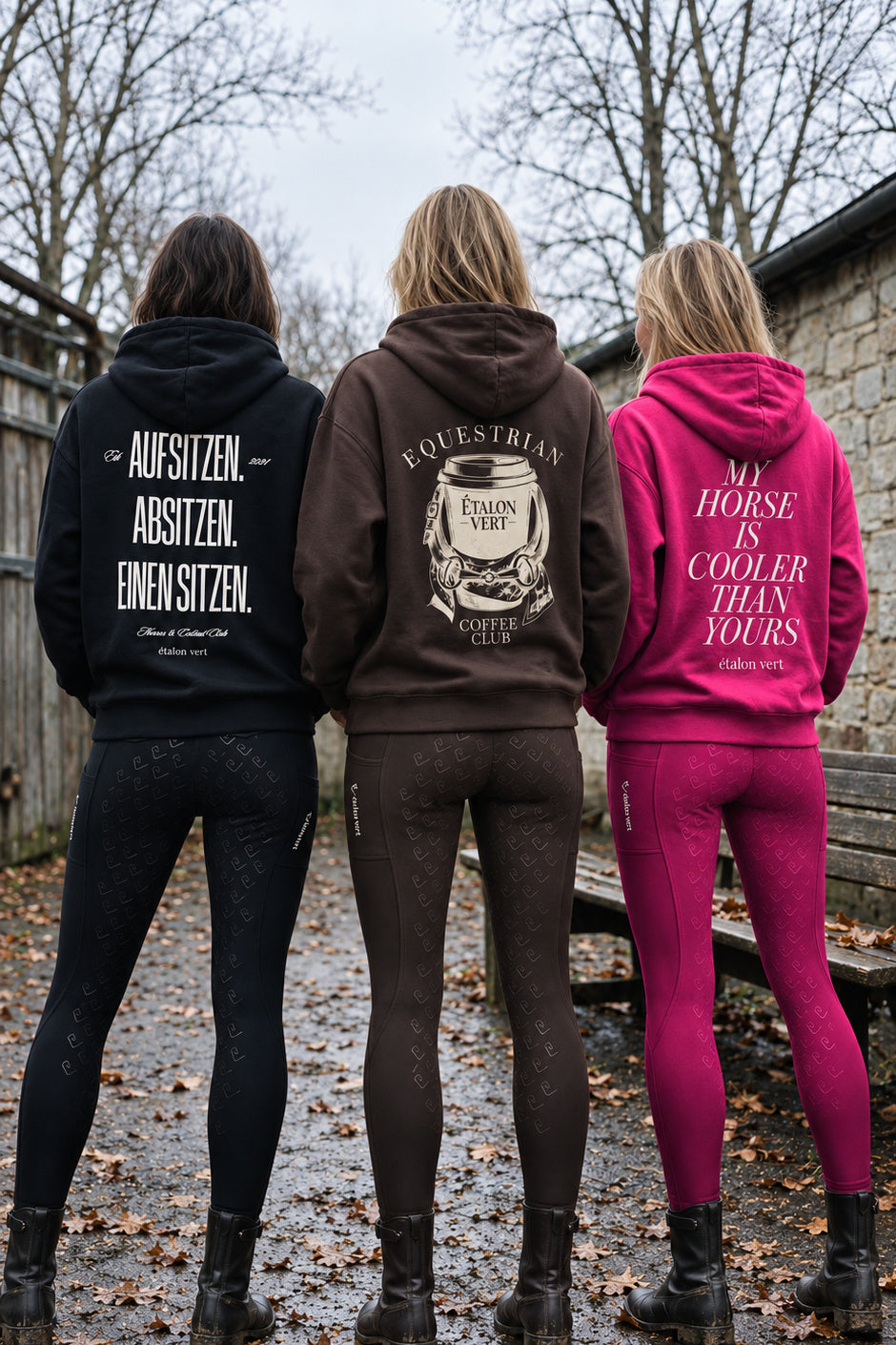 étalon vert – Gruppe · Aufsitzen. Absitzen. Einen Sitzen. + Equestrian Coffee Club + My Horse Club – Black + Chocolate Brown + Very Berry – ausgewähltes Modelmotiv B086