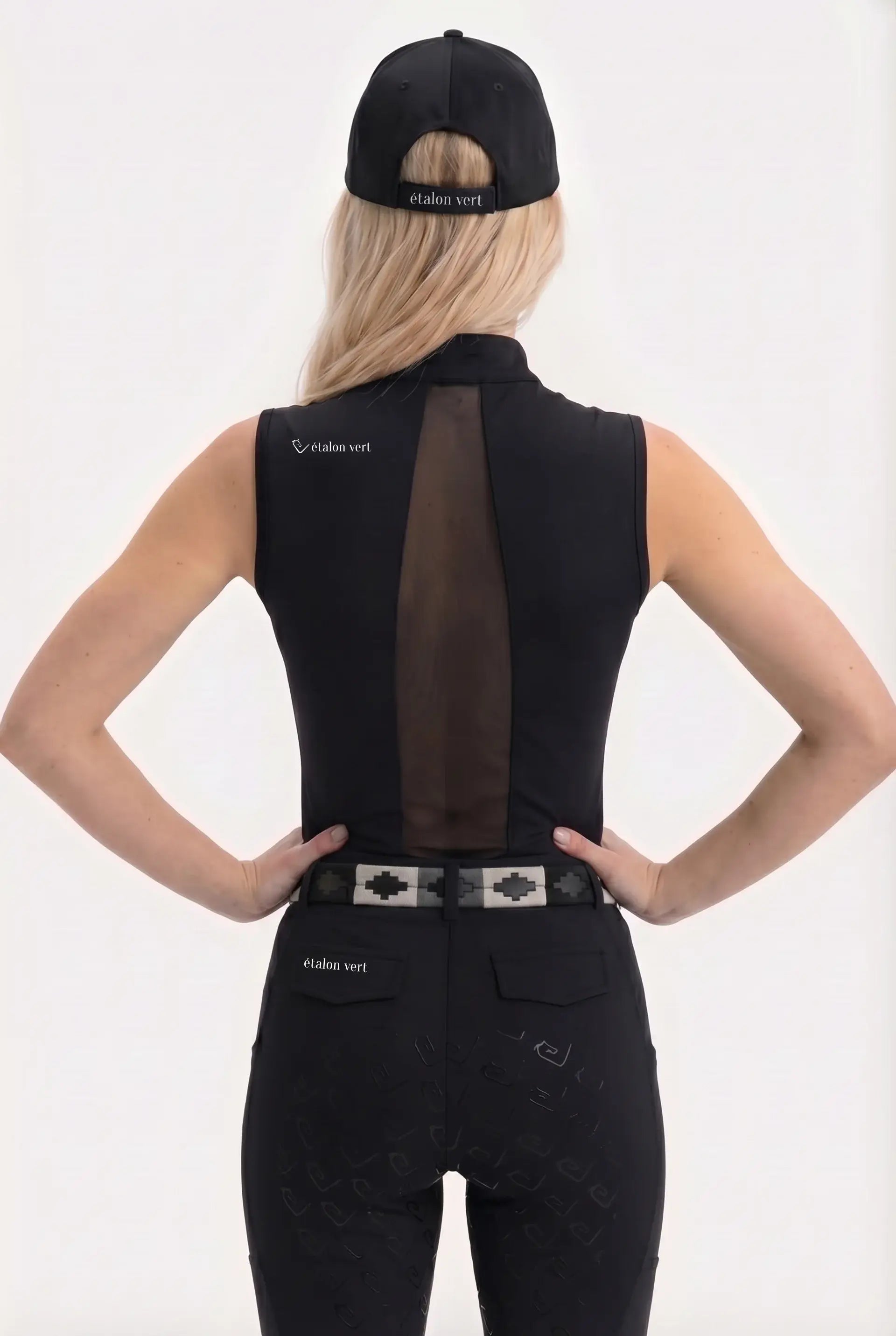 Star Gold Sleeveless Mesh - Black