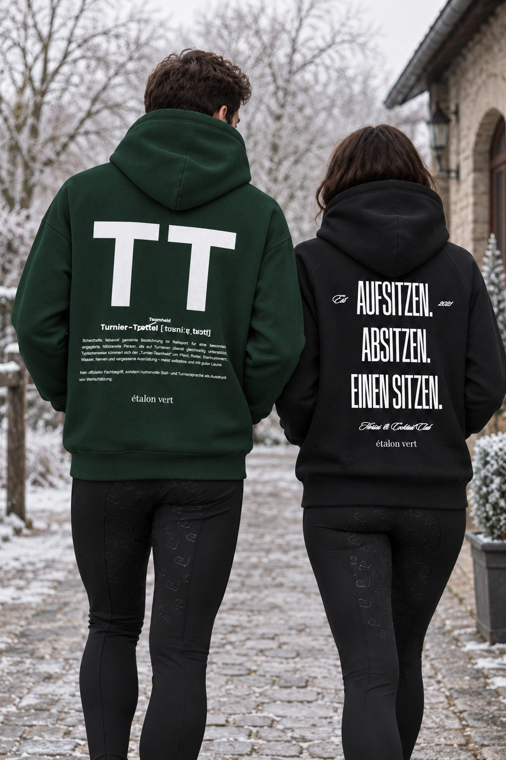 étalon vert – Gruppenmotiv: TT in Dunkelgrün und Aufsitzen. Absitzen. Einen Sitzen. in Black – ausgewähltes Modelmotiv B2475