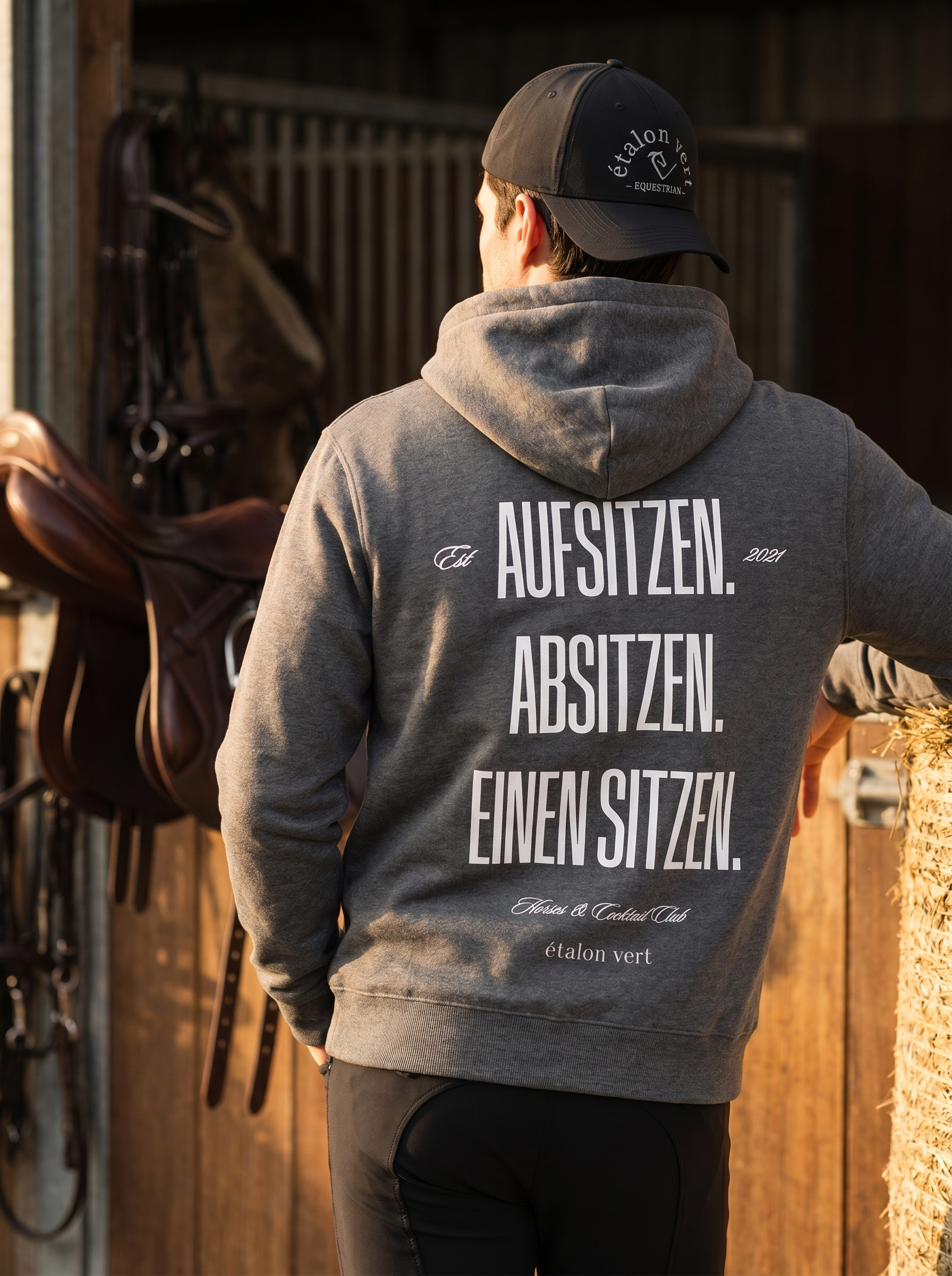Oversize Fit Hoodie - Aufsitzen. Absitzen. Einen Sitzen. - Grey