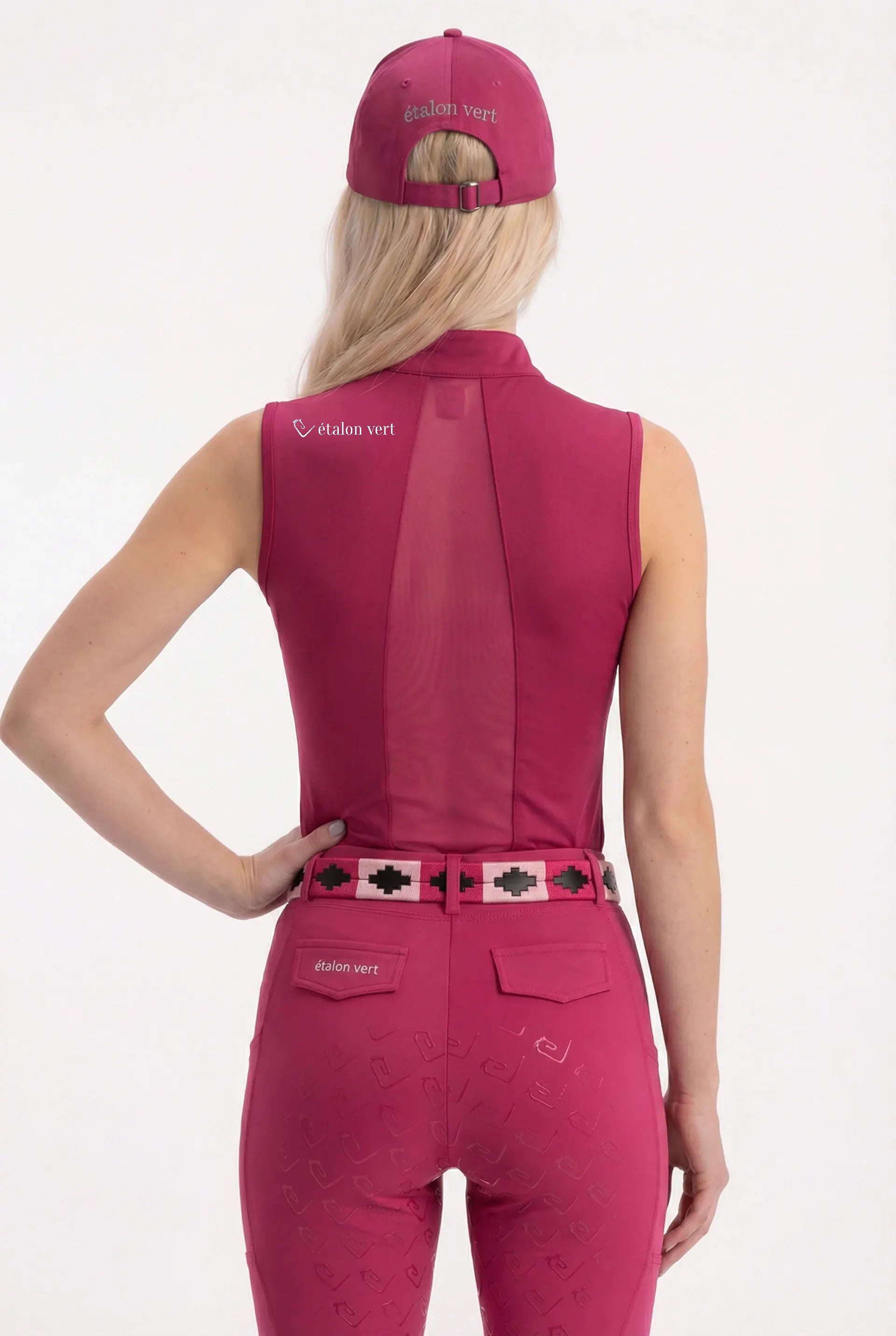 Star Gold Sleeveless Mesh - Very Berry