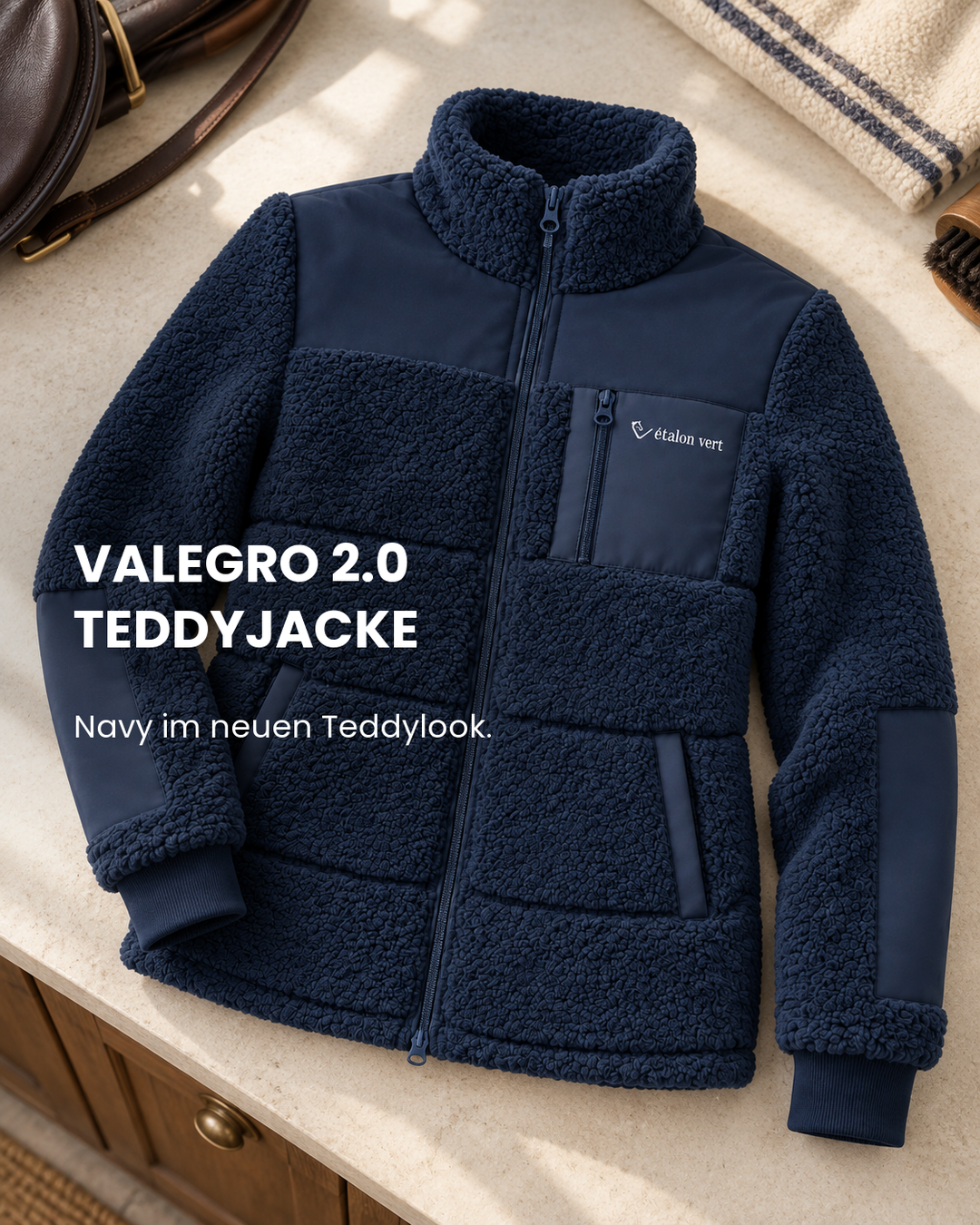 Valegro Teddyjacke Navy mit Teddystruktur