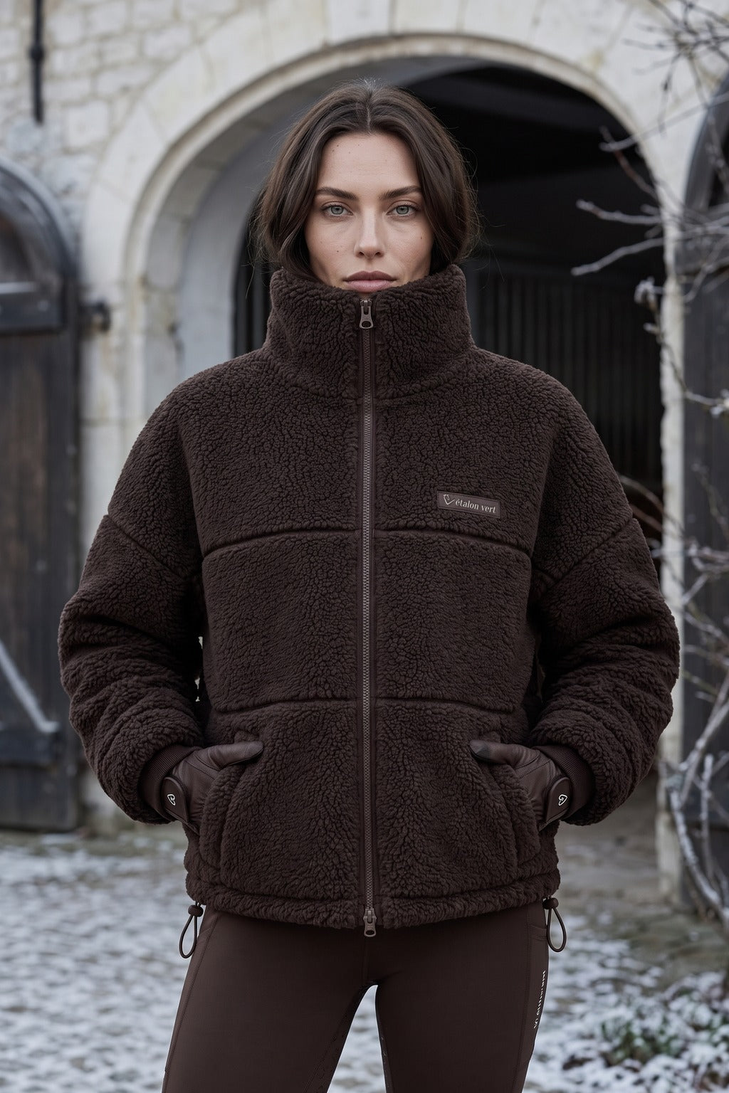 Valegro Oversize Teddyjacke Braun – Front · locker · hoher Kragen